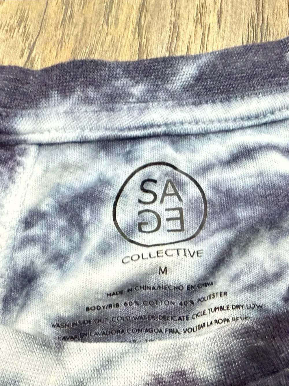 SAGE Collective Tie Dye Crew Neck Tank Top Women’s Size Medium, Blue White
